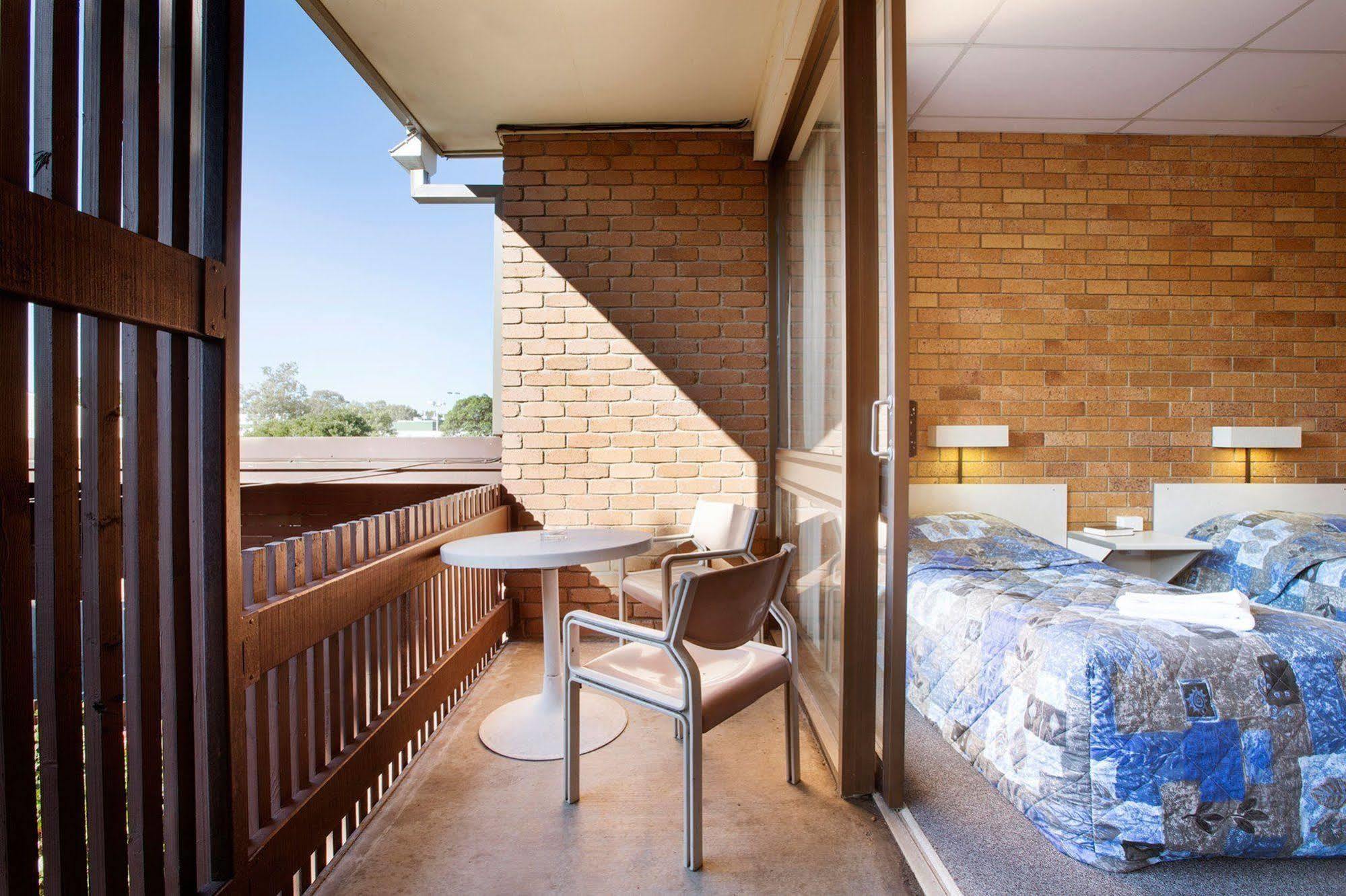 Villa Noosa Hotel Noosaville Extérieur photo